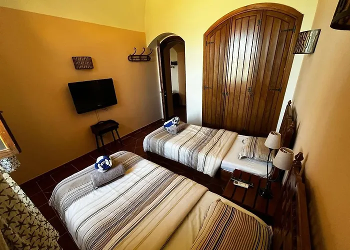Unique Lagoon Front And 2beds - El Gouna