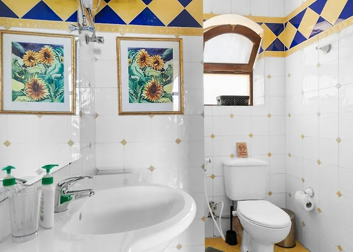 Unique Lagoon Front And 2beds - El Gouna